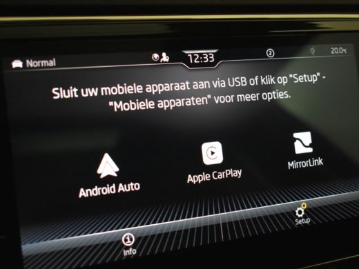 Skoda Superb Combi 1.4 TSI iV Business Edition Plus 218pk Trekhaak | Panorama dak | 360 camera | Park assist |... ActivLease financial lease
