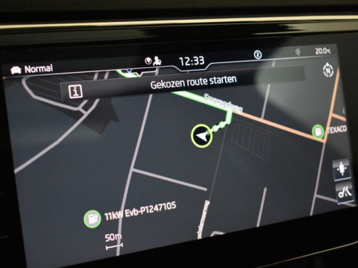Skoda Superb Combi 1.4 TSI iV Business Edition Plus 218pk Trekhaak | Panorama dak | 360 camera | Park assist |... ActivLease financial lease