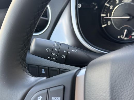 Suzuki Vitara 1.4 Boosterjet Select Smart Hybrid **NAVIGATIE/ STOELVERWARMING/ DODEHOEK DETECTIE/ KEYLESS/ ADAP... ActivLease financial lease