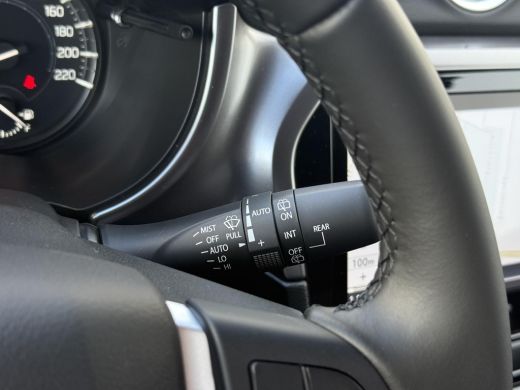 Suzuki Vitara 1.4 Boosterjet Select Smart Hybrid **NAVIGATIE/ STOELVERWARMING/ DODEHOEK DETECTIE/ KEYLESS/ ADAP... ActivLease financial lease