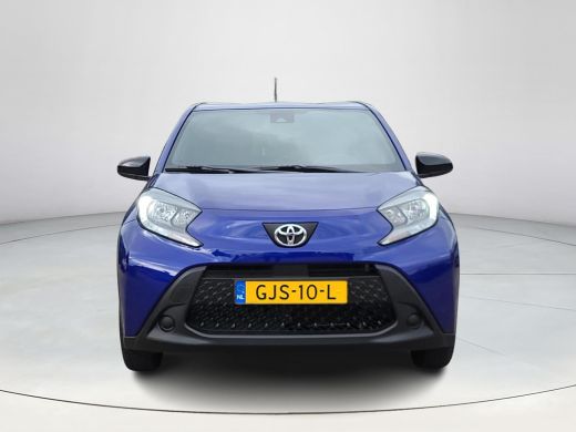 Toyota Aygo 1.0 VVT-i MT Play | Apple CarPlay | Adapt Cruise | Parkeercamera | Rijklaarprijs incl. garantie | ActivLease financial lease