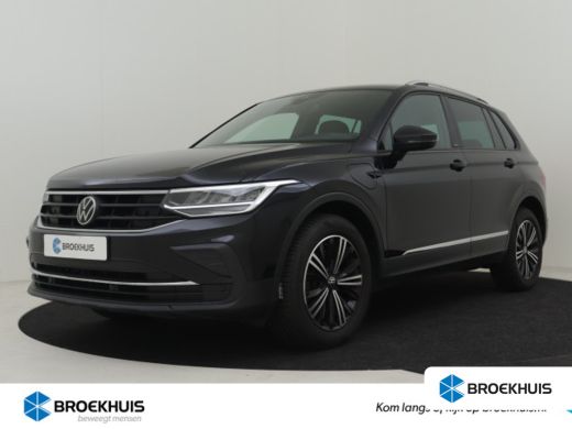 Volkswagen Tiguan 1.4 TSI eHybrid Active 245pk Head up display | Extra getinte ramen | Adaptief cruise control | Le...