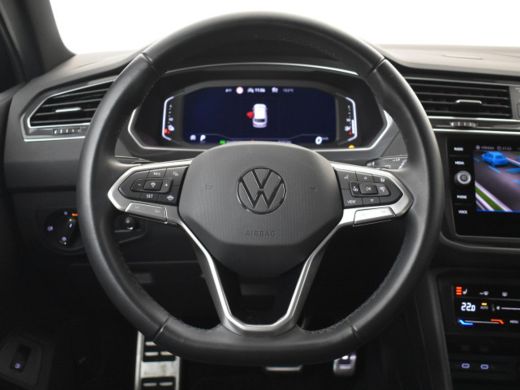Volkswagen Tiguan 1.4 TSI eHybrid Active 245pk Head up display | Extra getinte ramen | Adaptief cruise control | Le... ActivLease financial lease