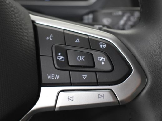 Volkswagen Tiguan 1.4 TSI eHybrid Active 245pk Head up display | Extra getinte ramen | Adaptief cruise control | Le... ActivLease financial lease