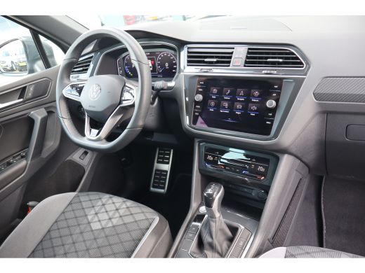 Volkswagen Tiguan 150PK 1.5 TSI R-Line Business | Achteruitrijcamera | Airco (automatisch) | Cruise control adaptief ActivLease financial lease