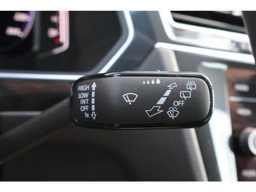 Volkswagen Tiguan 150PK 1.5 TSI R-Line Business | Achteruitrijcamera | Airco (automatisch) | Cruise control adaptief ActivLease financial lease