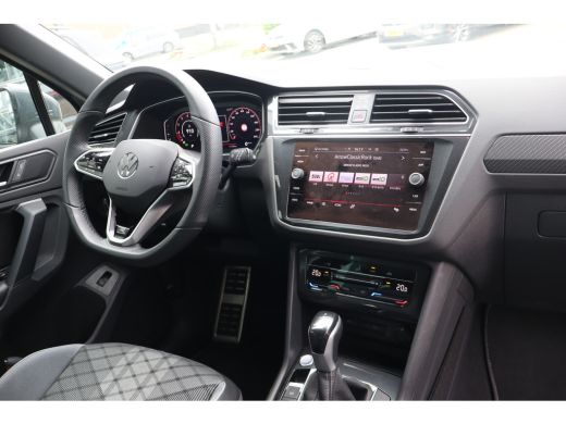 Volkswagen Tiguan 149PK 1.5 TSI R-Line Business | Achteruitrijcamera | Airco (automatisch) | Cruise control adaptief ActivLease financial lease