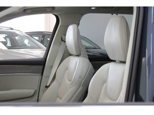 Volvo  XC90 T8 455PK Ultra Bright | Full Option! | Facelift | Blond Nappa Leder | Luchtvering | B&W Audio | T... ActivLease financial lease