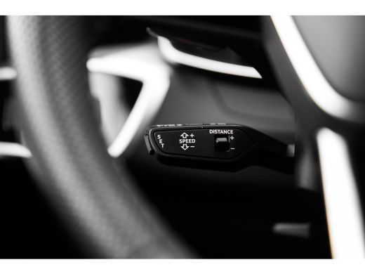 Audi A6 Avant 55 TFSI e quattro Pro Line S Competition | Panoramadak | Head-up | Servosluiting | Trekhaak | ActivLease financial lease