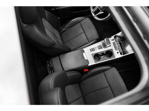 Audi A6 Avant 55 TFSI e quattro Pro Line S Competition | Panoramadak | Head-up | Servosluiting | Trekhaak | ActivLease financial lease
