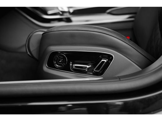 Audi A8 60 TFSI e quattro | Panoramadak | HUD | Digitale Matrix | Assistentie. plus, remote park | ActivLease financial lease