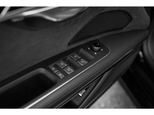 Audi A8 60 TFSI e quattro | Panoramadak | HUD | Digitale Matrix | Assistentie. plus, remote park | ActivLease financial lease