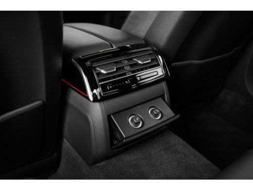 Audi A8 60 TFSI e quattro | Panoramadak | HUD | Digitale Matrix | Assistentie. plus, remote park | ActivLease financial lease