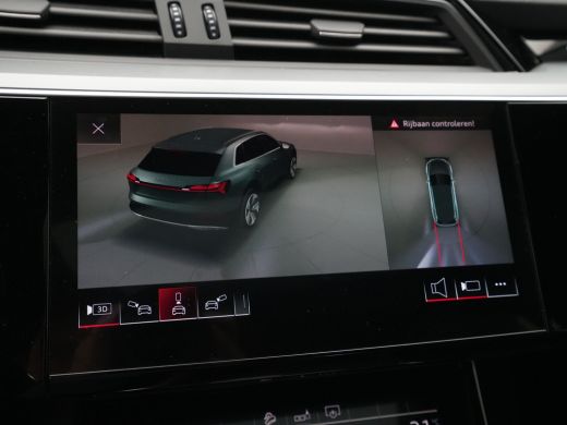 Audi e-tron 55 quattro 408pk Business edition Plus 95 kWh Panorama Navigatie Afneembare Trekhaak 360 Camera 45 ActivLease financial lease