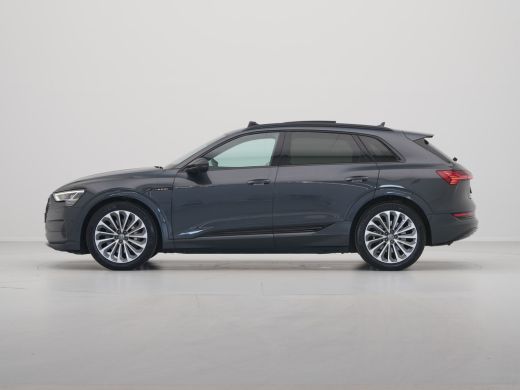 Audi e-tron 55 quattro 408pk Business edition Plus 95 kWh Panorama Navigatie Afneembare Trekhaak 360 Camera 45 ActivLease financial lease