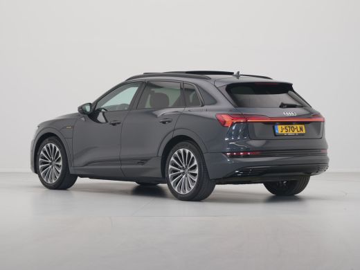 Audi e-tron 55 quattro 408pk Business edition Plus 95 kWh Panorama Navigatie Afneembare Trekhaak 360 Camera 45 ActivLease financial lease