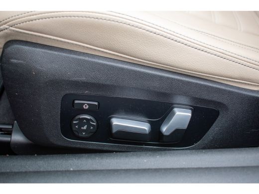 BMW 4 Serie Cabrio 430i High Executive -M Sport-Head up-Keyless-Nekverw.-19"-ACC- ActivLease financial lease