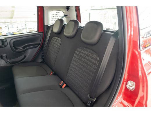 Fiat Panda 1.0 Hybrid Pandina | Parkeersensoren | Apple Carplay & Android Auto | Airco | Cruise Controle | ActivLease financial lease
