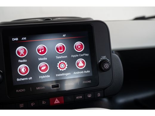 Fiat Panda 1.0 Hybrid Pandina | Parkeersensoren | Apple Carplay & Android Auto | Airco | Cruise Controle | ActivLease financial lease