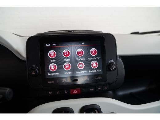Fiat Panda 1.0 Hybrid Pandina | Parkeersensoren | Apple Carplay & Android Auto | Airco | Cruise Controle | ActivLease financial lease