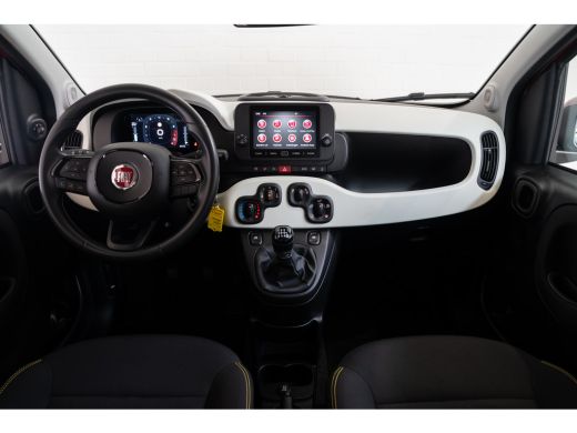 Fiat Panda 1.0 Hybrid Pandina | Parkeersensoren | Apple Carplay & Android Auto | Airco | Cruise Controle | ActivLease financial lease