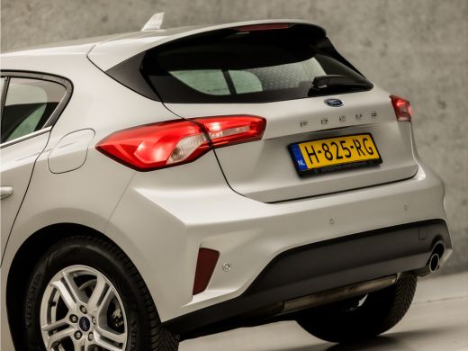 Ford Focus 1.0 EcoBoost Sport (APPLE CARPLAY, GROOT NAVI, CLIMATE, CRUISE, LED KOPLAMPEN, SPORTSTOELEN, LM V... ActivLease financial lease