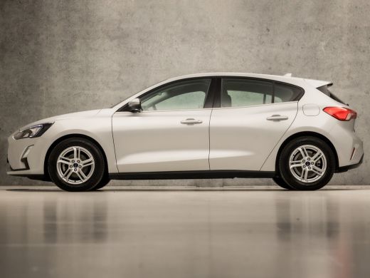 Ford Focus 1.0 EcoBoost Sport (APPLE CARPLAY, GROOT NAVI, CLIMATE, CRUISE, LED KOPLAMPEN, SPORTSTOELEN, LM V... ActivLease financial lease