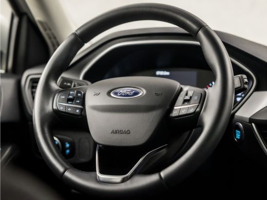 Ford Focus 1.0 EcoBoost Sport (APPLE CARPLAY, GROOT NAVI, CLIMATE, CRUISE, LED KOPLAMPEN, SPORTSTOELEN, LM V... ActivLease financial lease