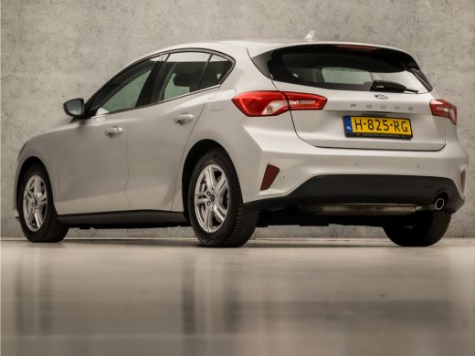 Ford Focus 1.0 EcoBoost Sport (APPLE CARPLAY, GROOT NAVI, CLIMATE, CRUISE, LED KOPLAMPEN, SPORTSTOELEN, LM V... ActivLease financial lease