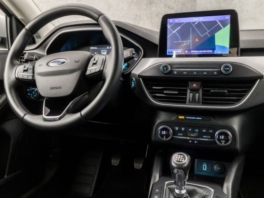 Ford Focus 1.0 EcoBoost Sport (APPLE CARPLAY, GROOT NAVI, CLIMATE, CRUISE, LED KOPLAMPEN, SPORTSTOELEN, LM V... ActivLease financial lease