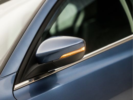 Ford Focus 1.0 EcoBoost Sport (APPLE CARPLAY, GROOT NAVI, CRUISE, SPORTSTOELEN, LANE ASSIST, PARKEERSENSOREN... ActivLease financial lease