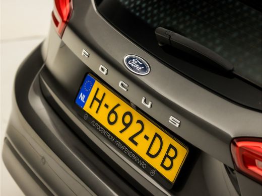 Ford Focus 1.0 EcoBoost Titanium Sport (APPLE CARPLAY, GROOT NAVI, CLIMATE, CAMERA, KEYLESS, LM VELGEN, SPOR... ActivLease financial lease