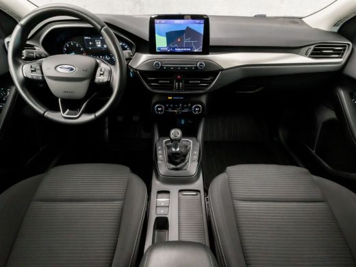 Ford Focus 1.0 EcoBoost Titanium Sport (APPLE CARPLAY, GROOT NAVI, CLIMATE, CAMERA, KEYLESS, LM VELGEN, SPOR... ActivLease financial lease