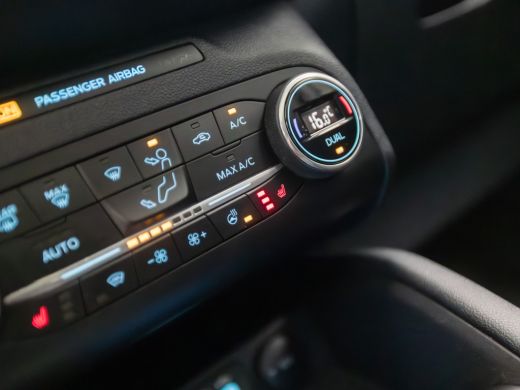 Ford Kuga 2.5 PHEV Titanium 225Pk Automaat (PANORAMADAK, VIRTUAL COCKPIT, APPLE CARPLAY, STUUR/STOELVERWARM... ActivLease financial lease