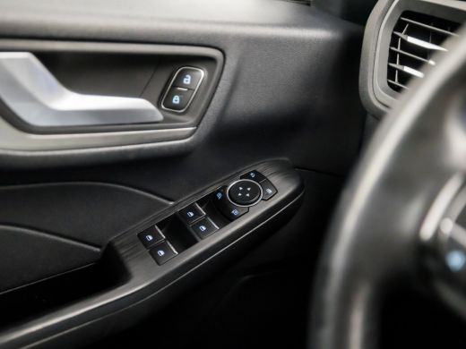 Ford Kuga 2.5 PHEV Titanium 225Pk Automaat (PANORAMADAK, VIRTUAL COCKPIT, APPLE CARPLAY, STUUR/STOELVERWARM... ActivLease financial lease