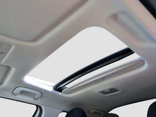 Hyundai Inster Evolve Sky Plus 49 kWh | Pano | Warmtepomp | Direct Leverbaar! | 360 camera ActivLease financial lease