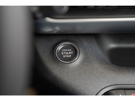 Jeep Avenger Summit 54 kWh | Lederen bekleding | Warmtepomp | El. Achterklep | Stoel en Stuurverwarming | Came... ActivLease financial lease