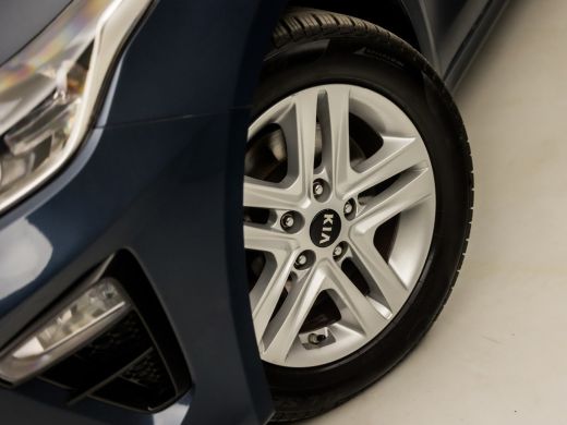 Kia Ceed Sportswagon 1.0 T-GDi Sport (APPLE CARPLAY, GROOT NAVI, CAMERA, SPORTSTOELEN, LANE ASSIST, LED KOPLAMPEN, NIE... ActivLease financial lease