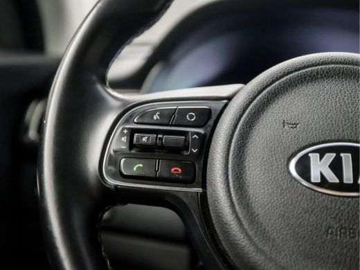 Kia Niro 1.6 GDi Hybrid DynamicLine 142Pk Automaat (APPLE CARPLAY, NAVIGATIE, LEDER, CAMERA, SPORTSTOELEN,... ActivLease financial lease