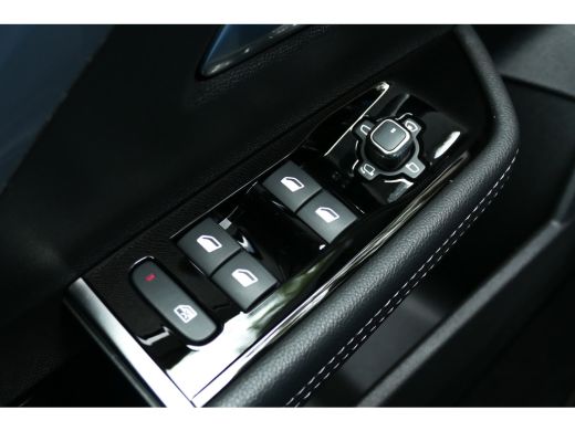 Opel Astra 1.2 TURBO HYBRID 136PK 5-DRS ULTIMATE AUTOMAAT / NAVI / ALCANTARA / CLIMA / PDC / 18"LMV / CAMERA... ActivLease financial lease