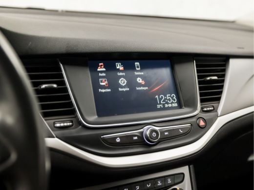 Opel Astra Sports Tourer 1.2 Sport (APPLE CARPLAY, NAVIGATIE, CRUISE, CAMERA, SPORTSTOELEN, PARKEERSENSOREN,... ActivLease financial lease