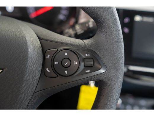Opel Corsa 1.2 Edition | Parkeersensoren | Apple Caplay & Android Auto | Cruise Controle | Airco | Lichtmeta... ActivLease financial lease