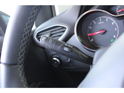 Opel Crossland 1.2 Turbo Level 3 | Apple Carplay | LED koplampen | Cruise control | Dodehoek detectie ActivLease financial lease