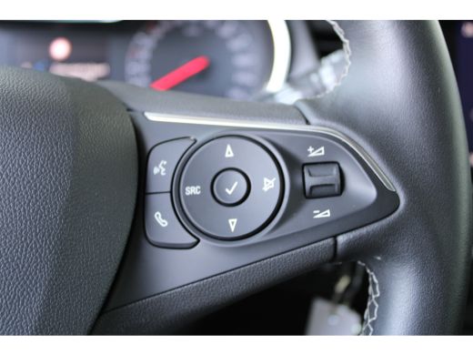 Opel Crossland 1.2 Turbo Level 3 | Apple Carplay | LED koplampen | Cruise control | Dodehoek detectie ActivLease financial lease