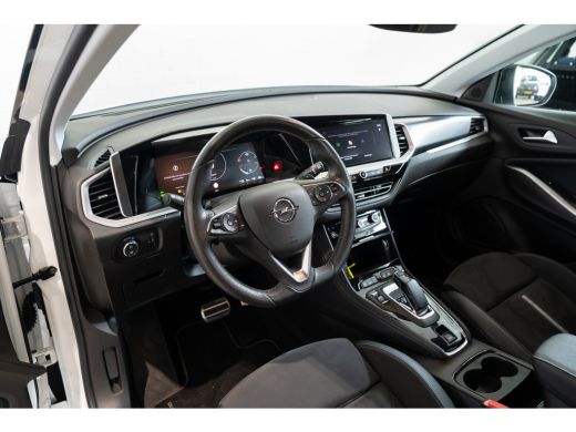 Opel Grandland 1.6 Turbo Plug-In Hybrid 4x4 GSe | Rondom Camera | Stoel en Stuurverwarming | AGR Stoelen | Keyle... ActivLease financial lease
