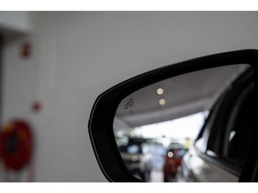 Opel Grandland 1.6 Turbo Plug-In Hybrid 4x4 GSe | Rondom Camera | Stoel en Stuurverwarming | AGR Stoelen | Keyle... ActivLease financial lease