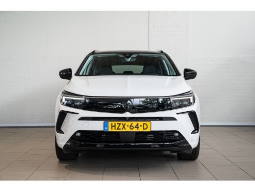 Opel Grandland 1.6 Turbo Plug-In Hybrid 4x4 GSe | Rondom Camera | Stoel en Stuurverwarming | AGR Stoelen | Keyle... ActivLease financial lease