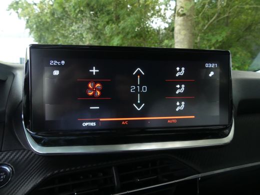 Peugeot 2008 1.2 PureTech 130PK Allure Pack Automaat | CAMERA | NAVI | PARKEERSENSOREN | CLIMATE CONTROL | ActivLease financial lease