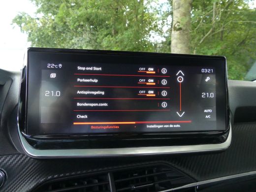 Peugeot 2008 1.2 PureTech 130PK Allure Pack Automaat | CAMERA | NAVI | PARKEERSENSOREN | CLIMATE CONTROL | ActivLease financial lease