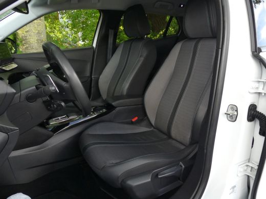 Peugeot 2008 1.2 PureTech 130PK Allure Pack Automaat | CAMERA | NAVI | PARKEERSENSOREN | CLIMATE CONTROL | ActivLease financial lease